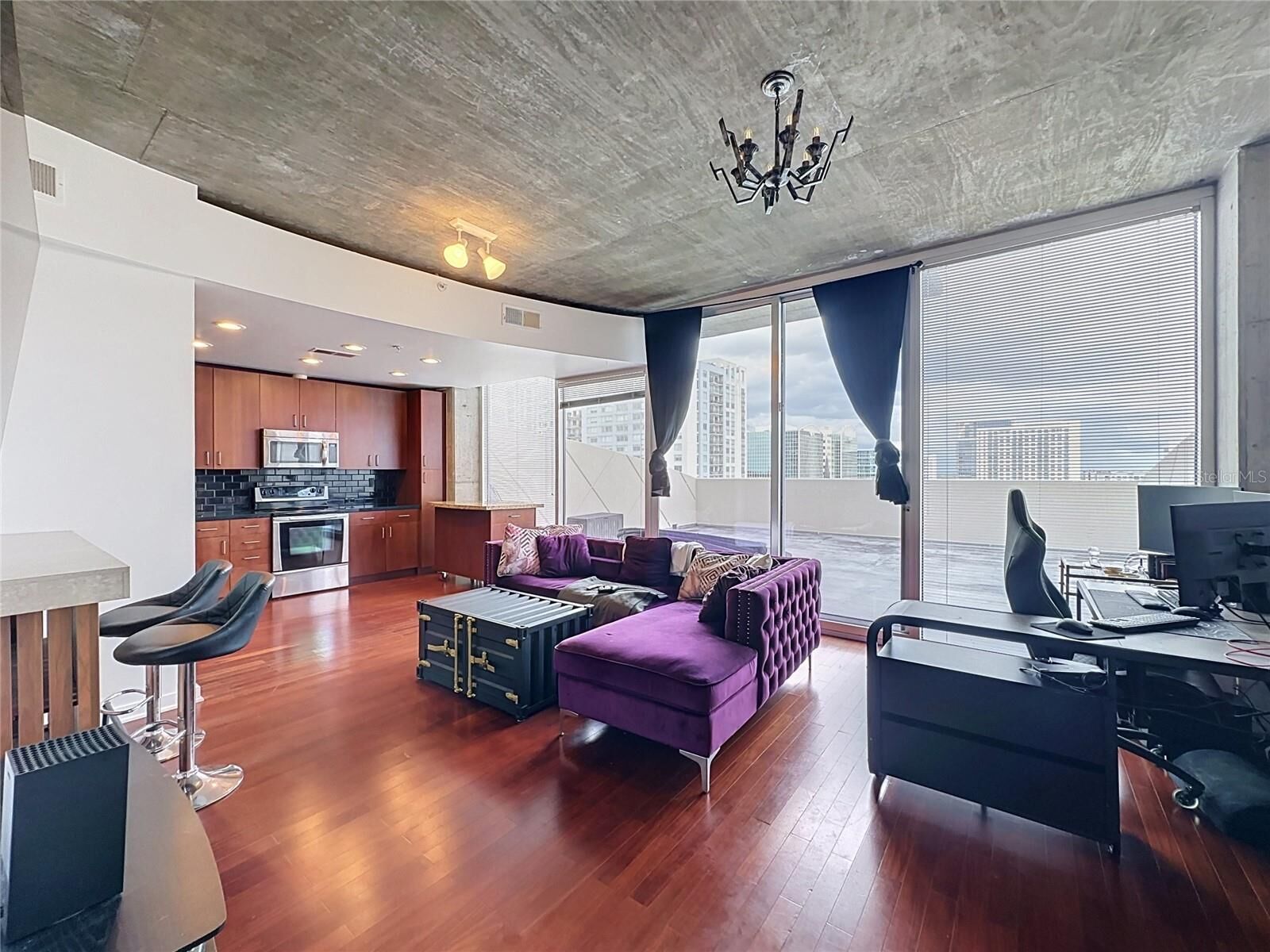 Property Photo:  155 S Court Avenue 1009  FL 32801 