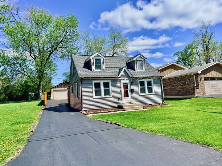 Property Photo:  11709 S Hamlin Avenue  IL 60803 