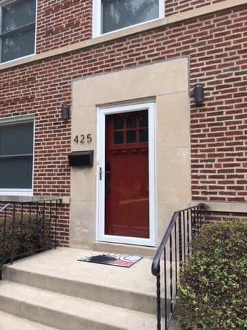 Property Photo: 425 Dodge Avenue IL 60202