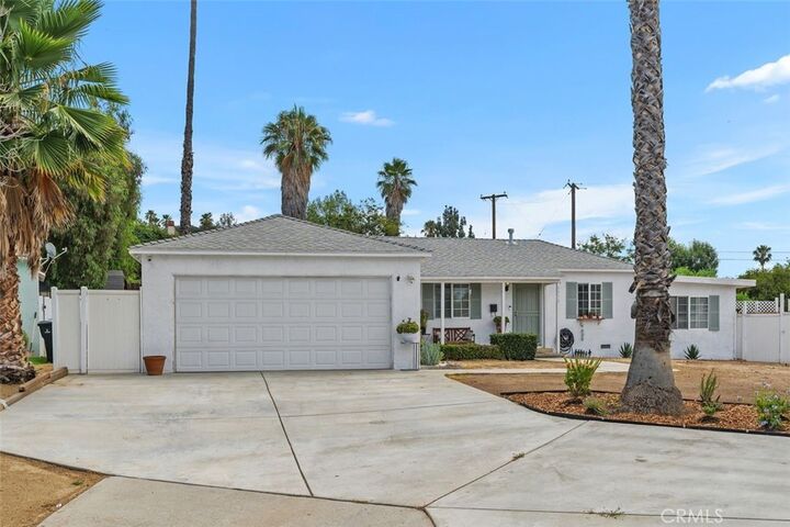 Property Photo:  6050 Colonial  CA 92506 