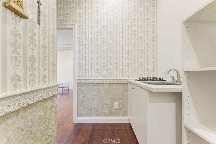 Property Photo:  6641 A Agnes Avenue  CA 91606 