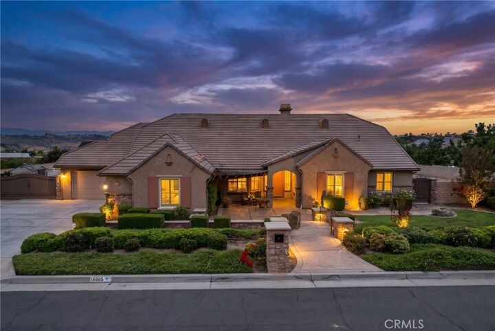 Dana Roquet, Realtor