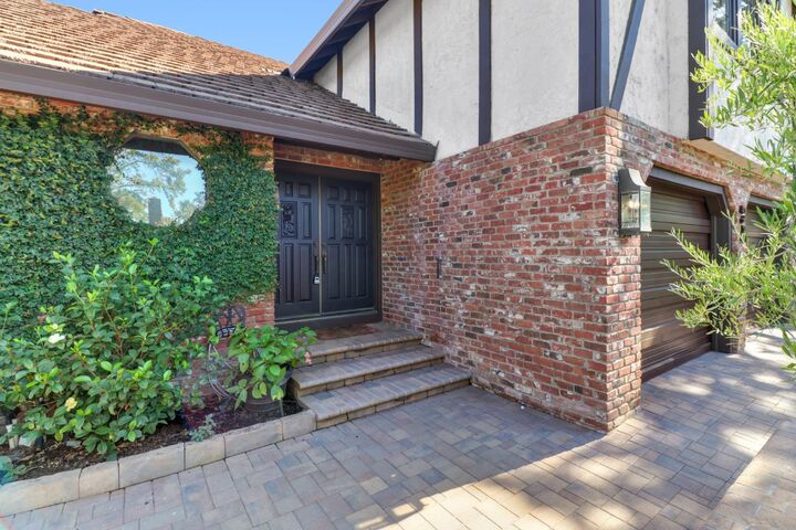 Property Photo: 5120 N Ravine Lane CA 95628