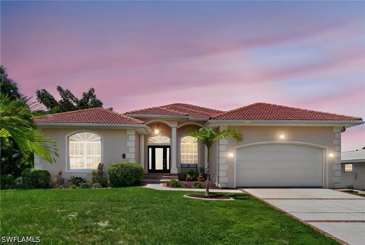 Property Photo: 1298 Thompson Street FL 33903