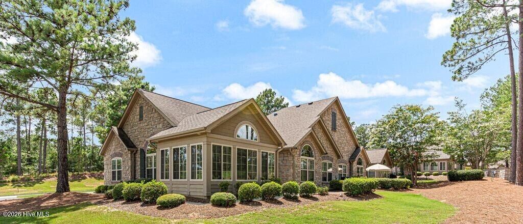 Property Photo: 103 E Chelsea Court NC 28387