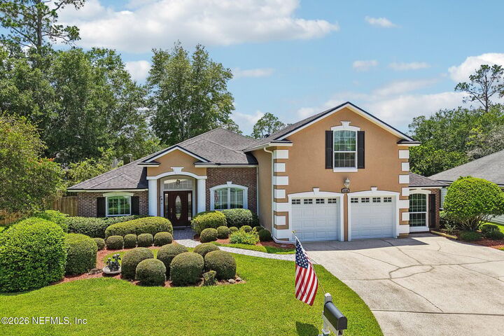 Property Photo:  1716 Secluded Woods Way  FL 32003 