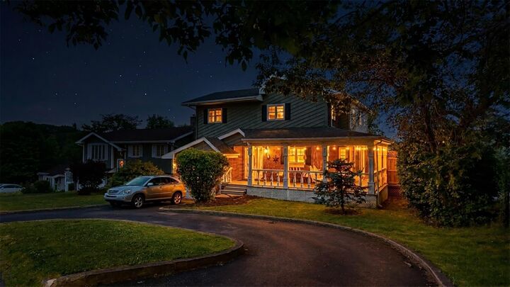 Property Photo: 8 Glen Manor Drive NS B3A 3S5