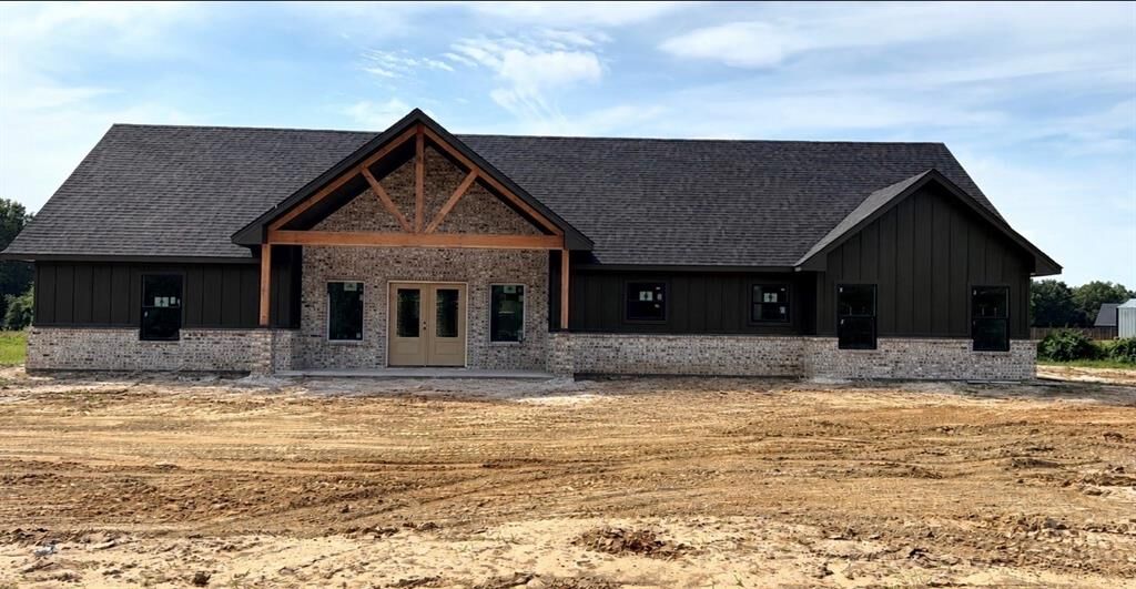 Property Photo:  829 Private Road 44005  TX 75416 