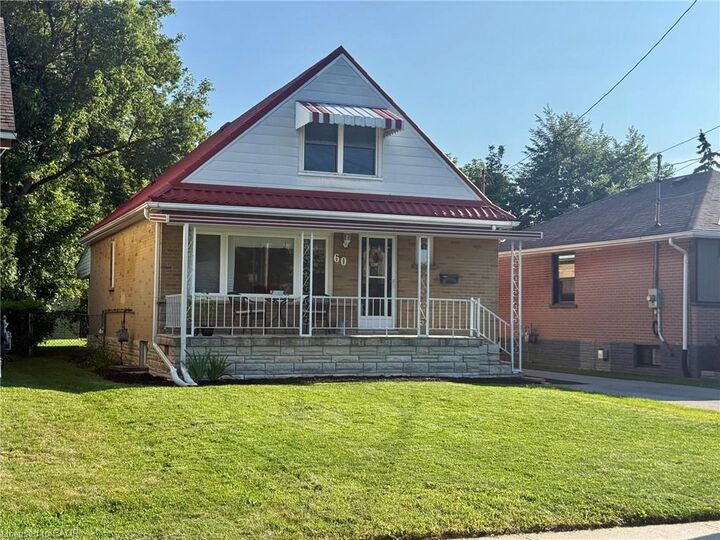 Property Photo:  60 Howe Avenue  ON L9A 1W9 