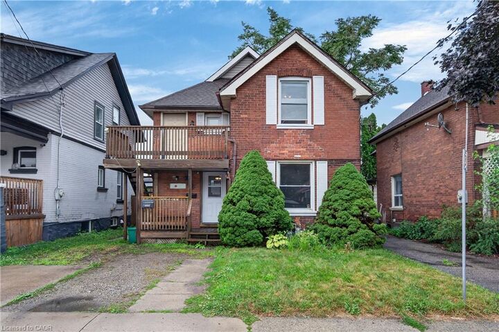 Property Photo: 250 Murray Street ON N3S 5S3