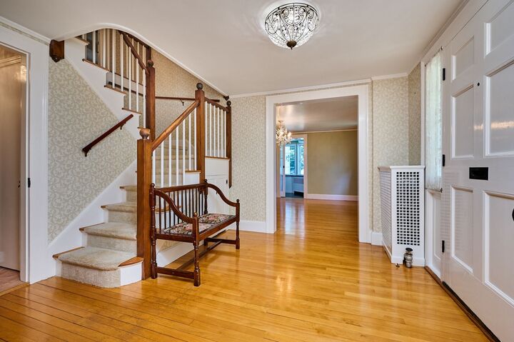 Property Photo: 15 Barrett Place MA 01060
