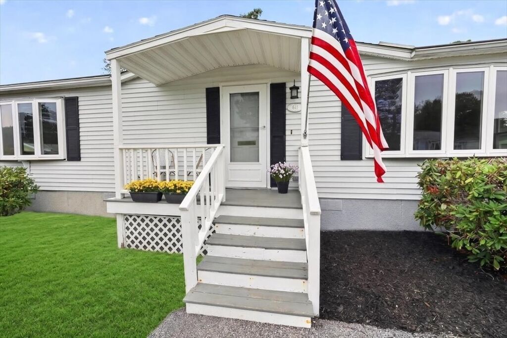 Property Photo: 60 Leisurewoods Drive MA 02370