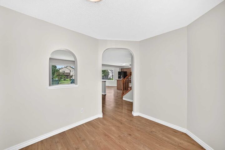 Property Photo:  247 Covington Close NE  AB T3K 4L8 