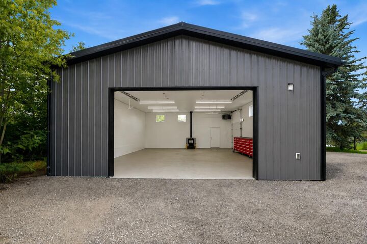 Property Photo: 9 Stirling Close AB T4N 0A8