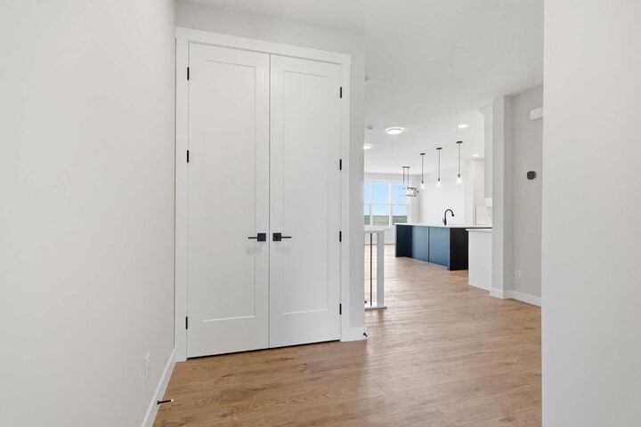 Property Photo:  467 Kinniburgh Loop  AB T1X 3C2 