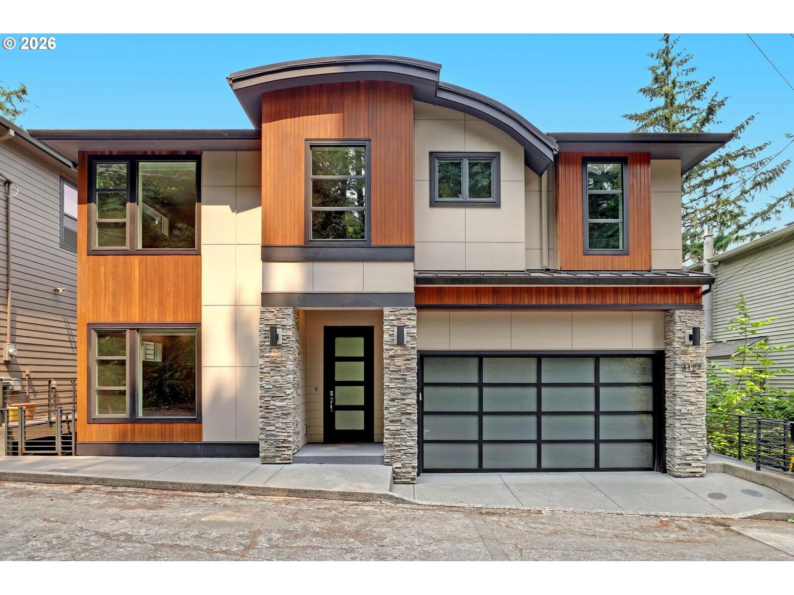 Property Photo:  3127 SW Champlain Dr  OR 97205 