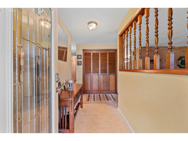 Property Photo: 128 NE 12th Ave OR 97013