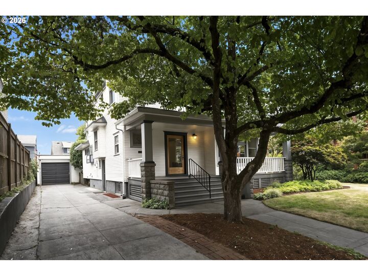 Property Photo:  2012 NE 26th Ave  OR 97212 