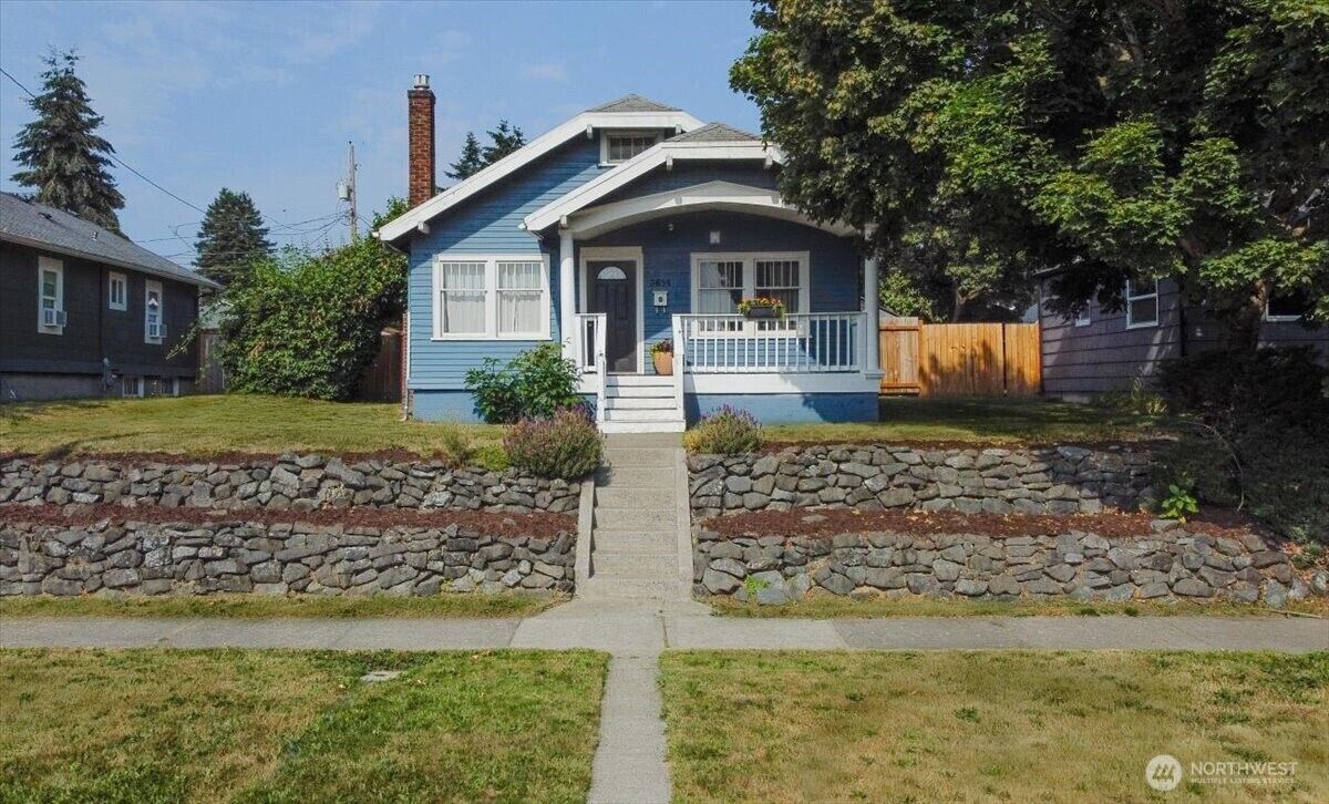 Property Photo:  3614 S Ainsworth Avenue  WA 98418 