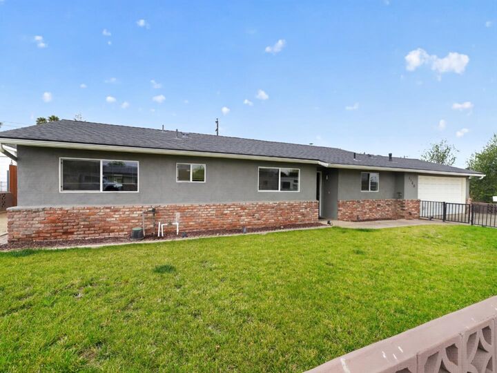 Property Photo: 1168 East Rice Ranch Road CA 93455