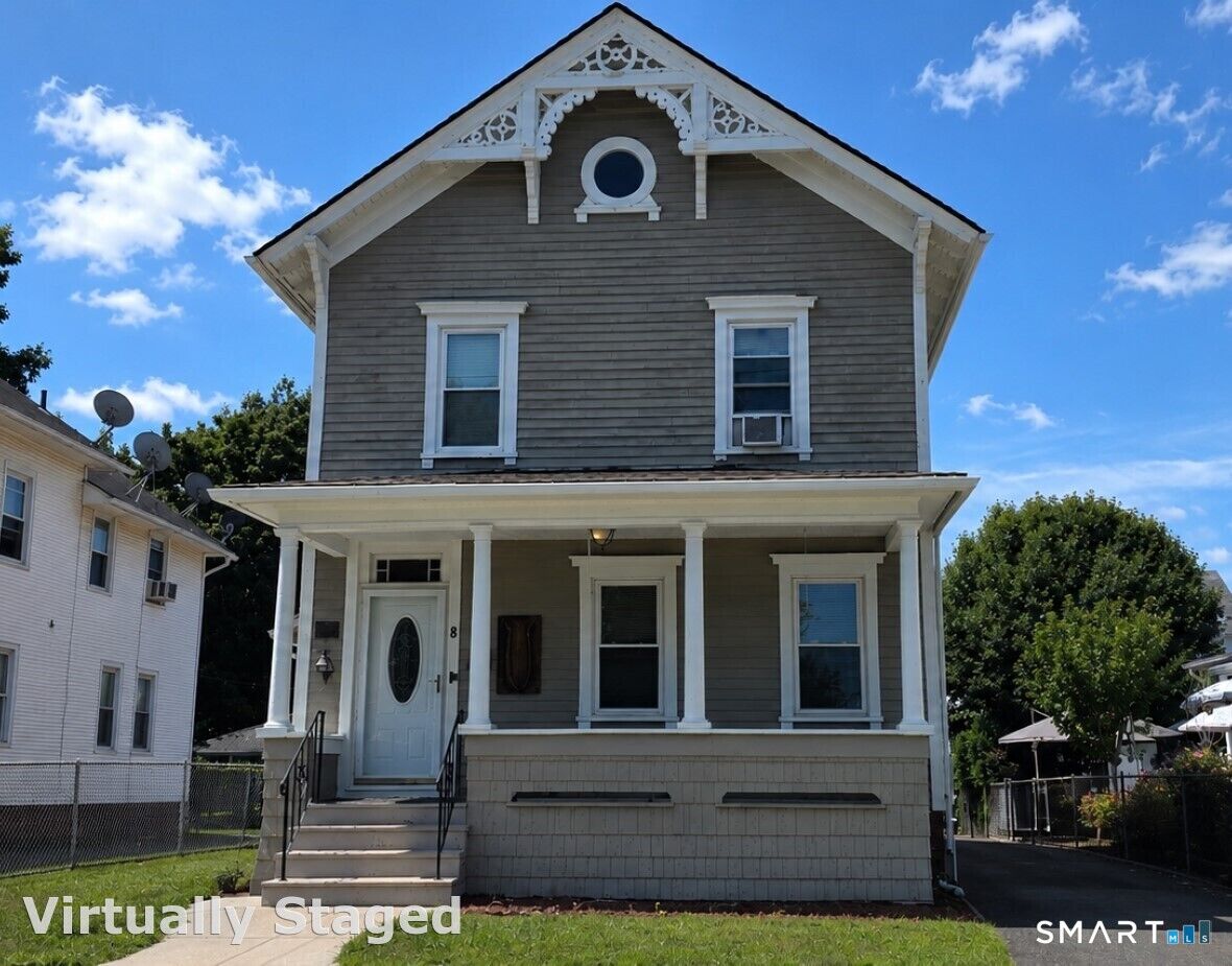 Property Photo:  8 Chestnut Street  CT 06096 