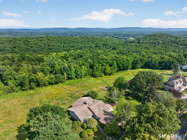 Property Photo: 184 Westledge Road CT 06092