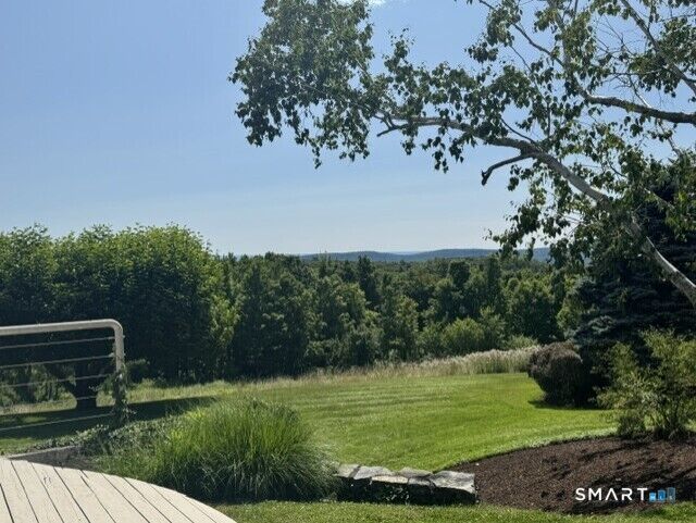 Property Photo:  184 Westledge Road  CT 06092 