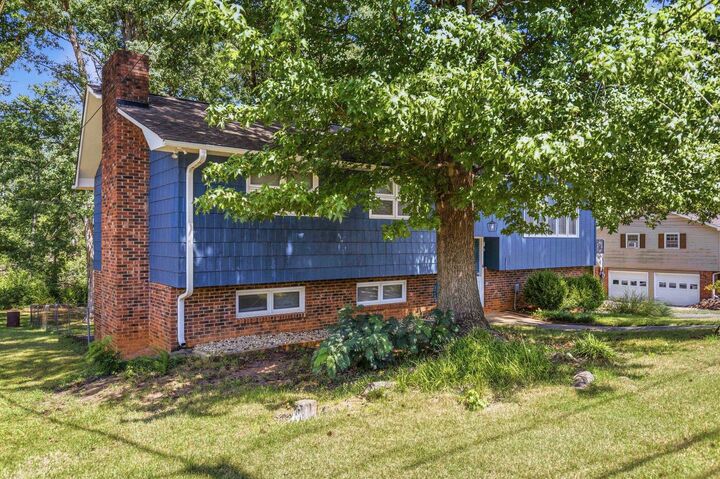 Property Photo: 4350 Conrad Drive SC 29301