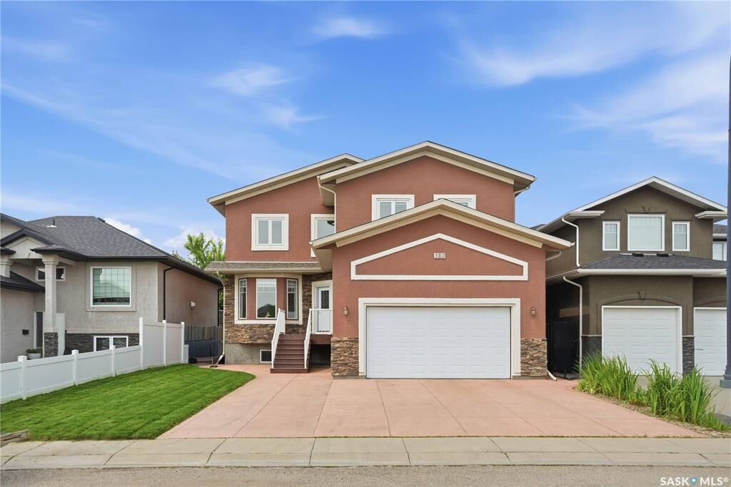 Property Photo:  315 Waters Crescent  SK S7W 0A5 