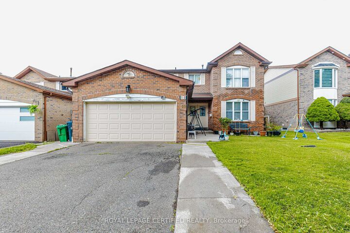 11 Pearson Road — photo 1