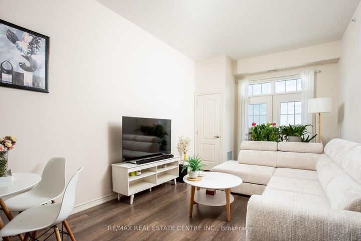 Property Photo: 1460 Main Street 412 ON L9T 8W5