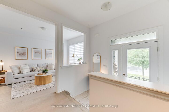 Property Photo:  15 Mountainside Crescent  ON L1R 0P5 