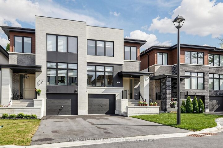 Property Photo: 15 Direzze Court ON L4C 5T8