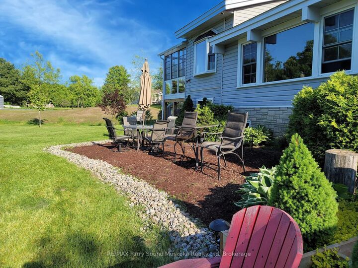 Property Photo: 5 Meharg Drive ON P2A 0B5