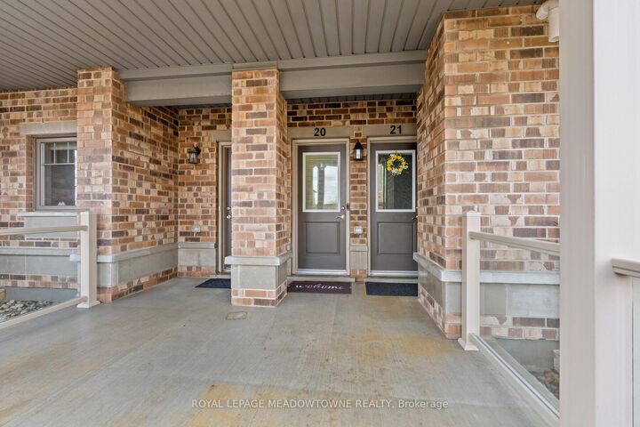 Property Photo: 39 Kay Crescent 20 ON N1L 0N5