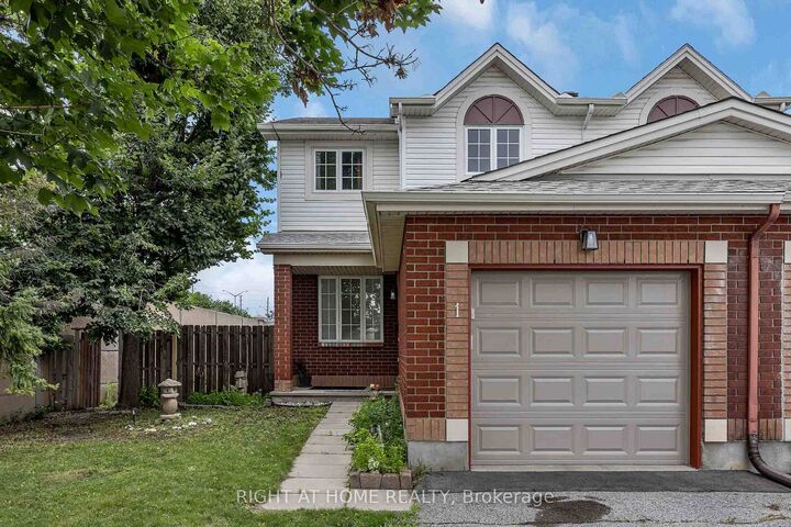 Property Photo:  1 Kincardine Drive  ON K2V 1B4 