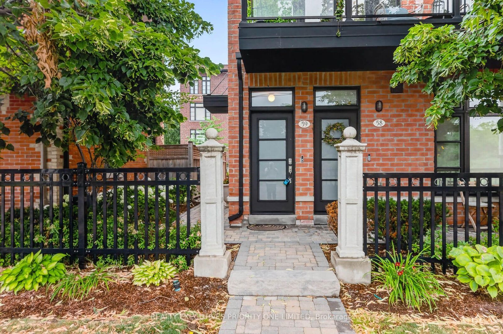 Property Photo:  8161 Kipling Avenue 59  ON L4L 2A3 