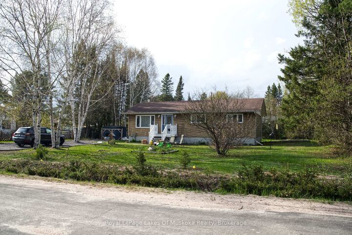 Photo de la propriété:  52 Sunshine Street  ON P0A 1Z0 