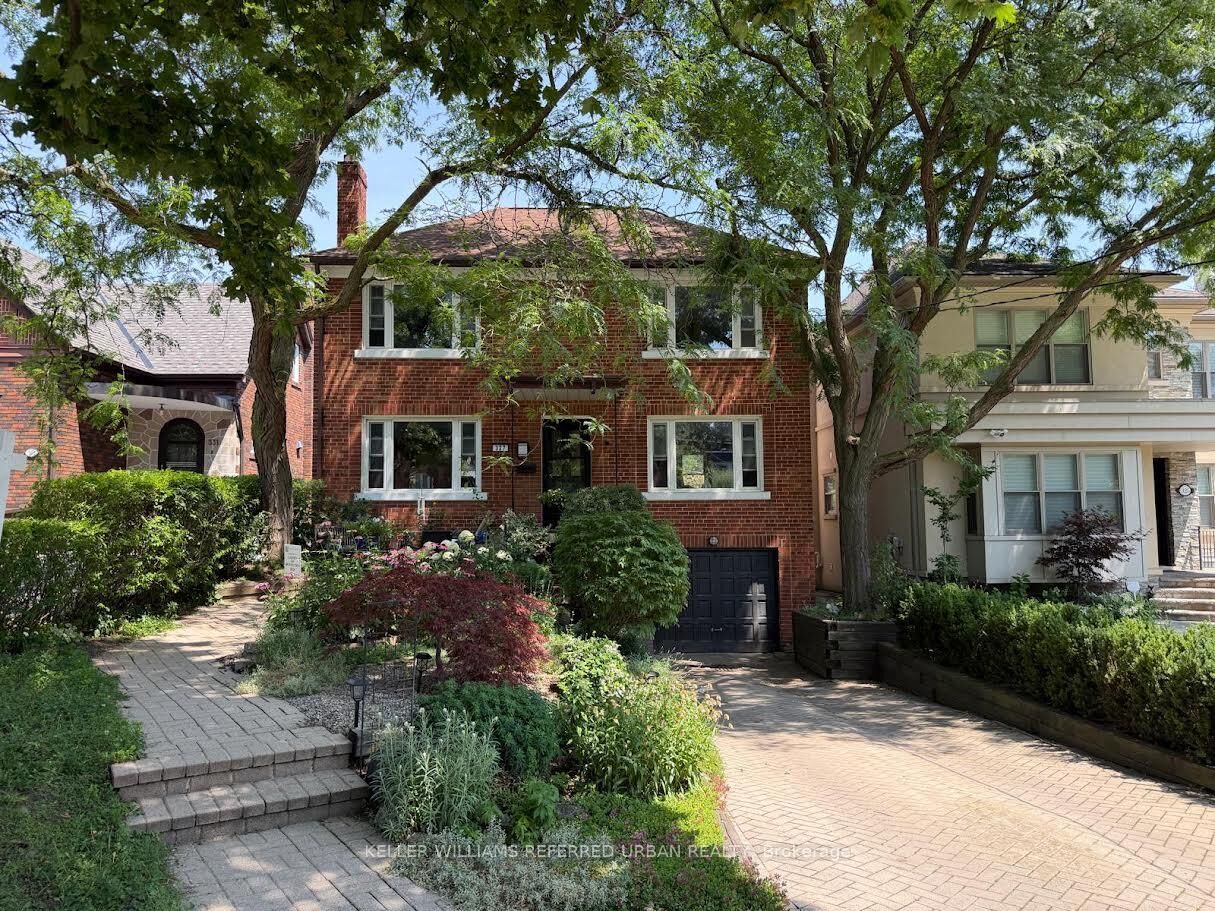 Property Photo: 327 Bessborough Drive ON M4G 3K9