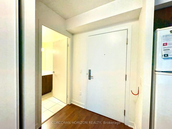 Property Photo: 5740 Yonge Street 708 ON M2M 0B1
