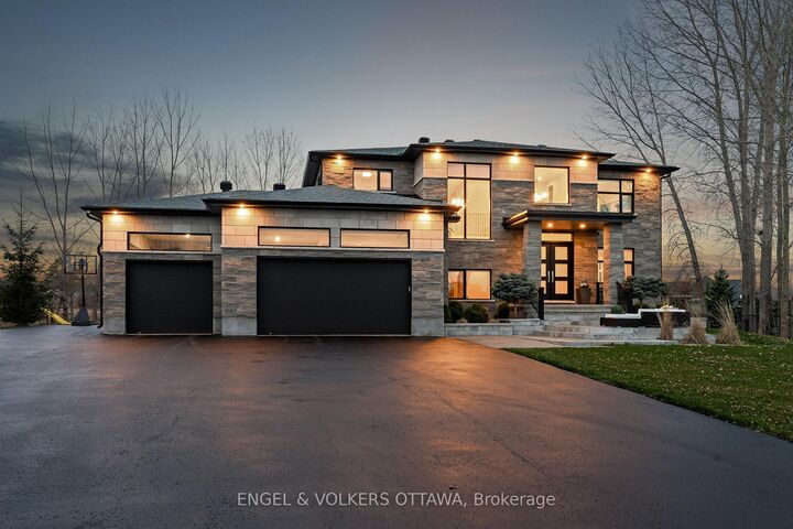 Property Photo:  532 Leimerk Court  ON K4M 0E8 