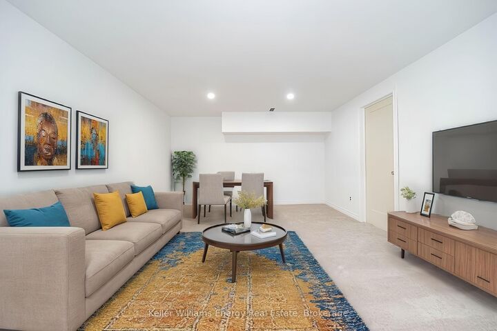 Property Photo: 1333 Mary Street N 39 ON L1G 6Z3