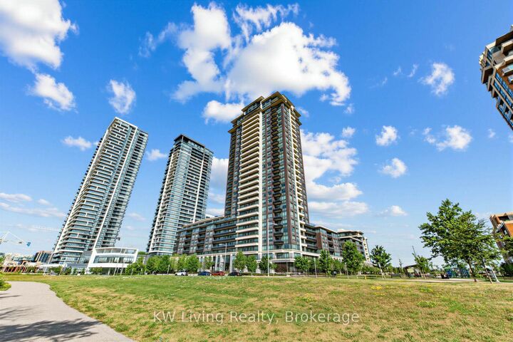 15 Water Walk Drive 711 — photo 1