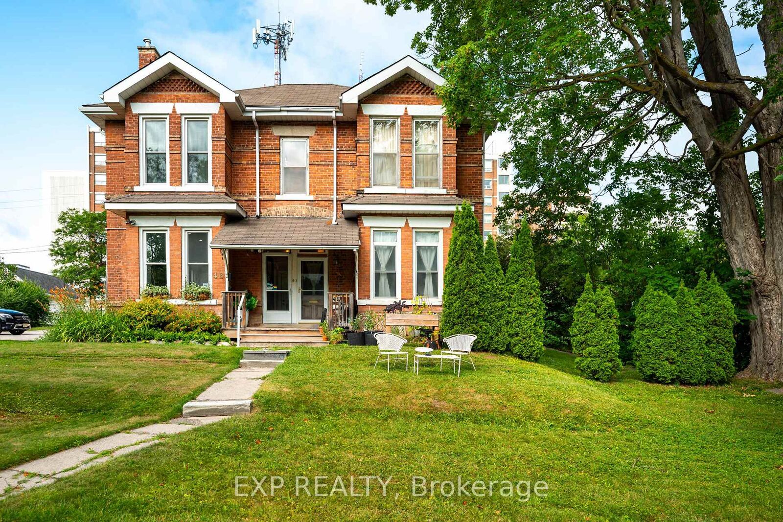 Property Photo: 48 First Street ON L9W 2E2