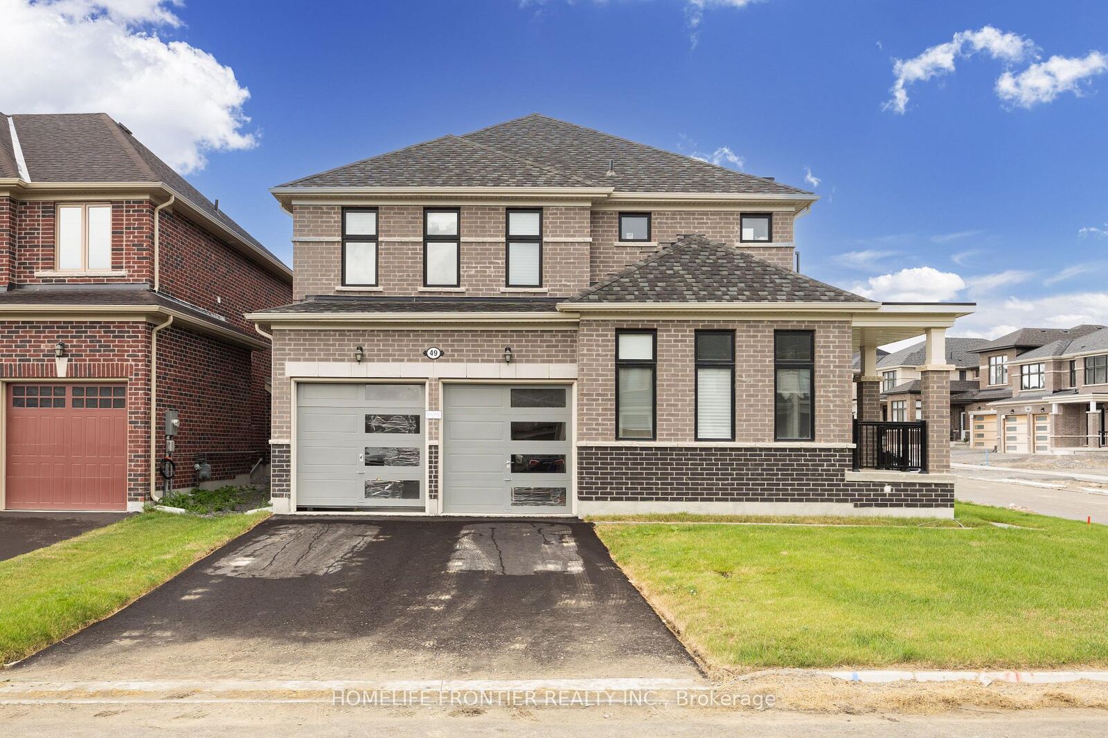 Property Photo:  49 Ainslie Hill Crescent  ON L0E 1R0 
