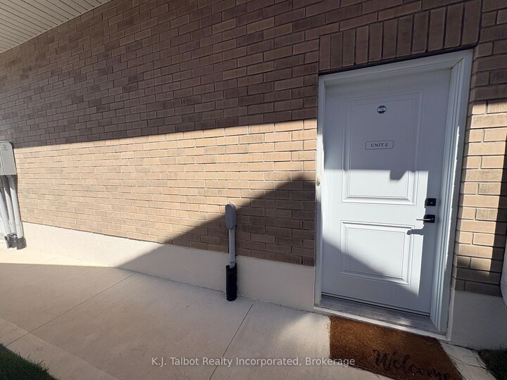 Property Photo: 451 Woodridge Drive Unit 2 ON N7A 0C7