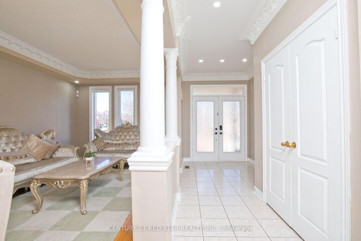 Property Photo:  3 Okanagan Drive  ON L6R 2X1 