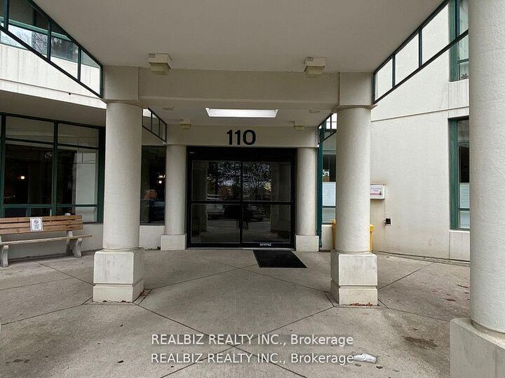 Property Photo: 110 Promenade Circle 908 ON L4J 7W8