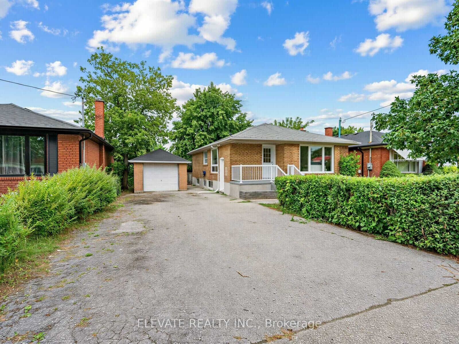 Property Photo: 730 Danforth Road ON M1K 1G5