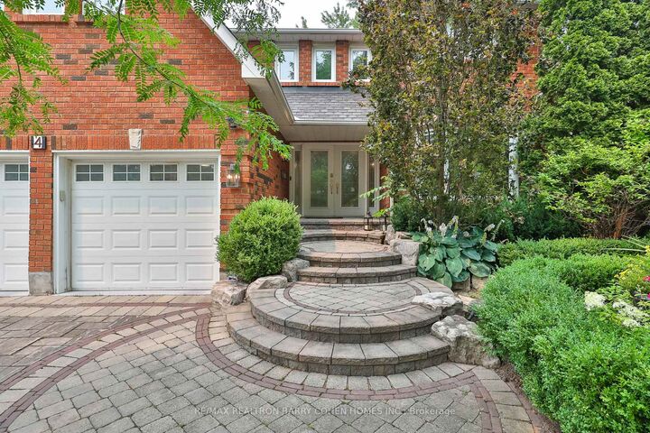 Photo de la propriété:  4 Hashbury Place  ON L3T 7H4 